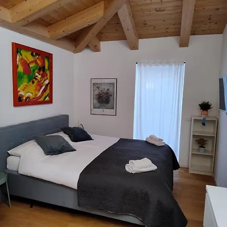 Boutique Cecilia Apartman Trieszt